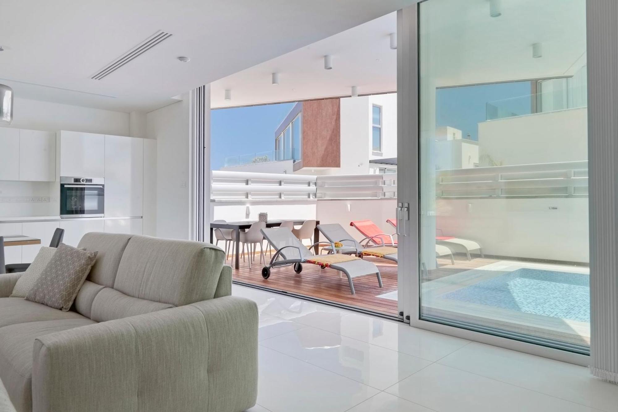 Seaview Luxury Villa Jacuzzi & Pool! 2 Min Beach Protaras Esterno foto