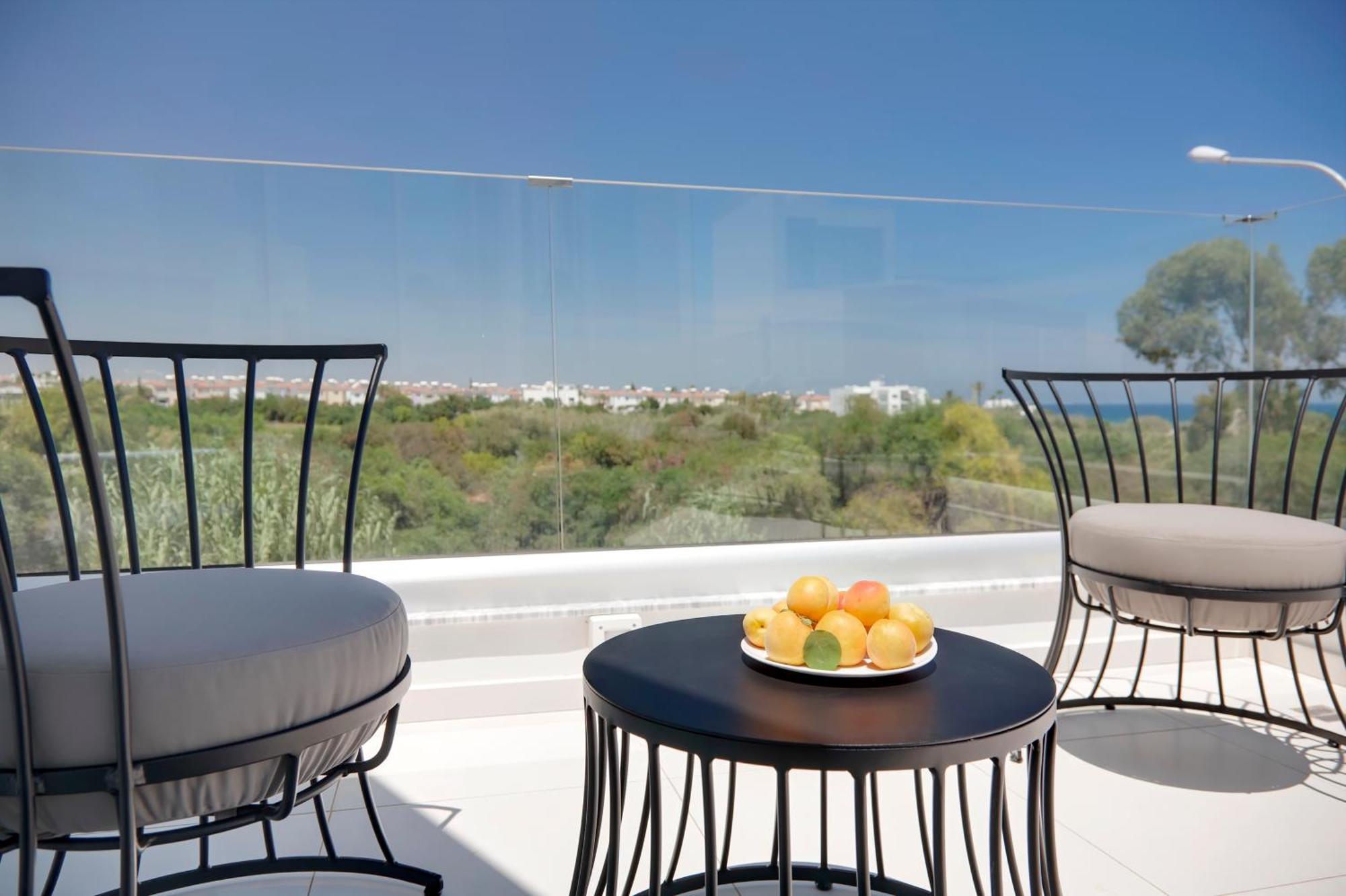 Seaview Luxury Villa Jacuzzi & Pool! 2 Min Beach Protaras Esterno foto