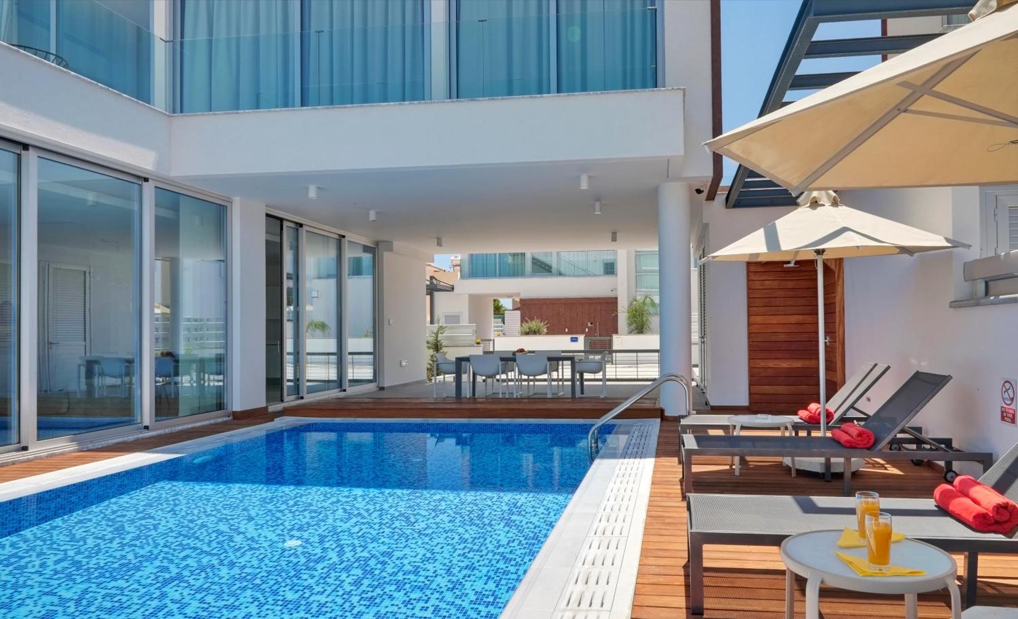 Seaview Luxury Villa Jacuzzi & Pool! 2 Min Beach Protaras Esterno foto