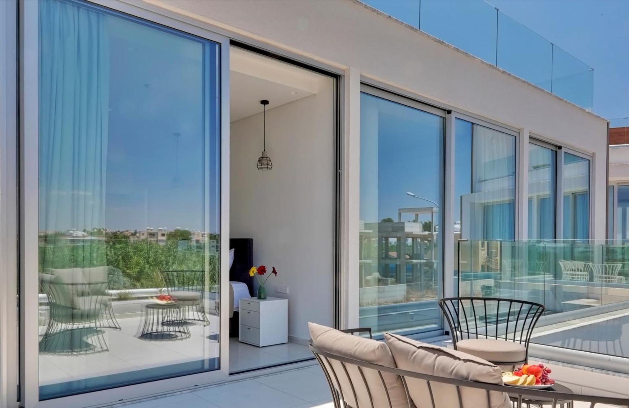 Seaview Luxury Villa Jacuzzi & Pool! 2 Min Beach Protaras Esterno foto