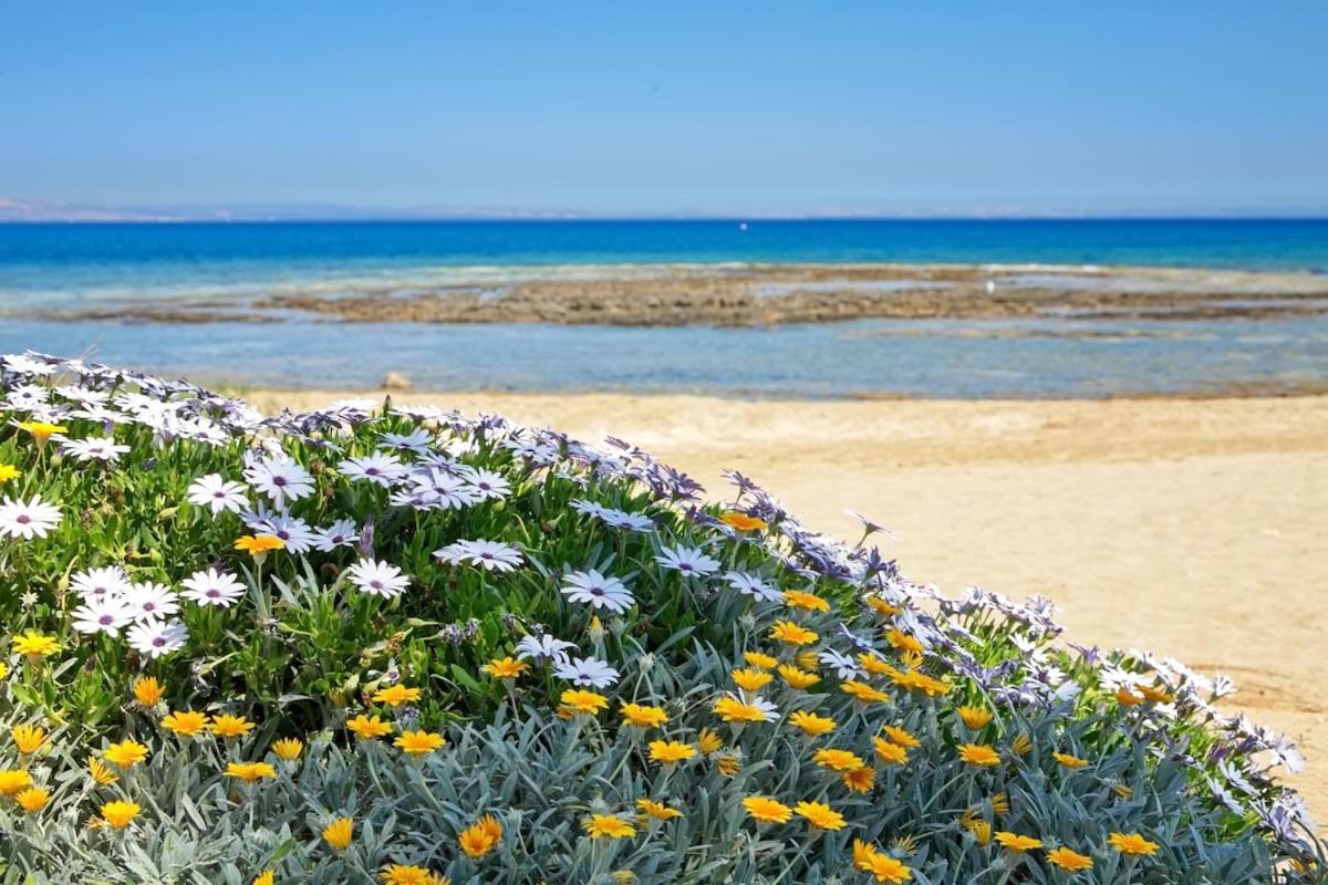 Seaview Luxury Villa Jacuzzi & Pool! 2 Min Beach Protaras Esterno foto
